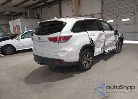 2015 Toyota Highlander Xle V6 из США, поврежденный, VIN 5TDKKRFH0FS072178